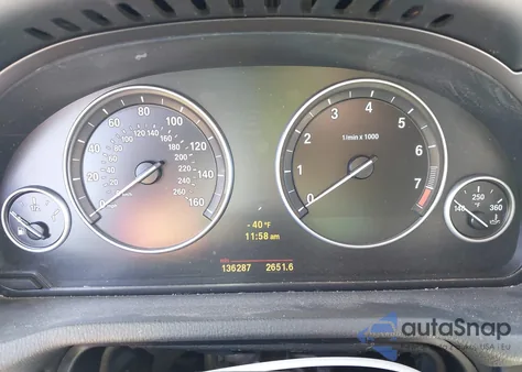 2011 BMW X3 xDrive28I z USA, uszkodzony, nr VIN 5UXWX5C52BL702265